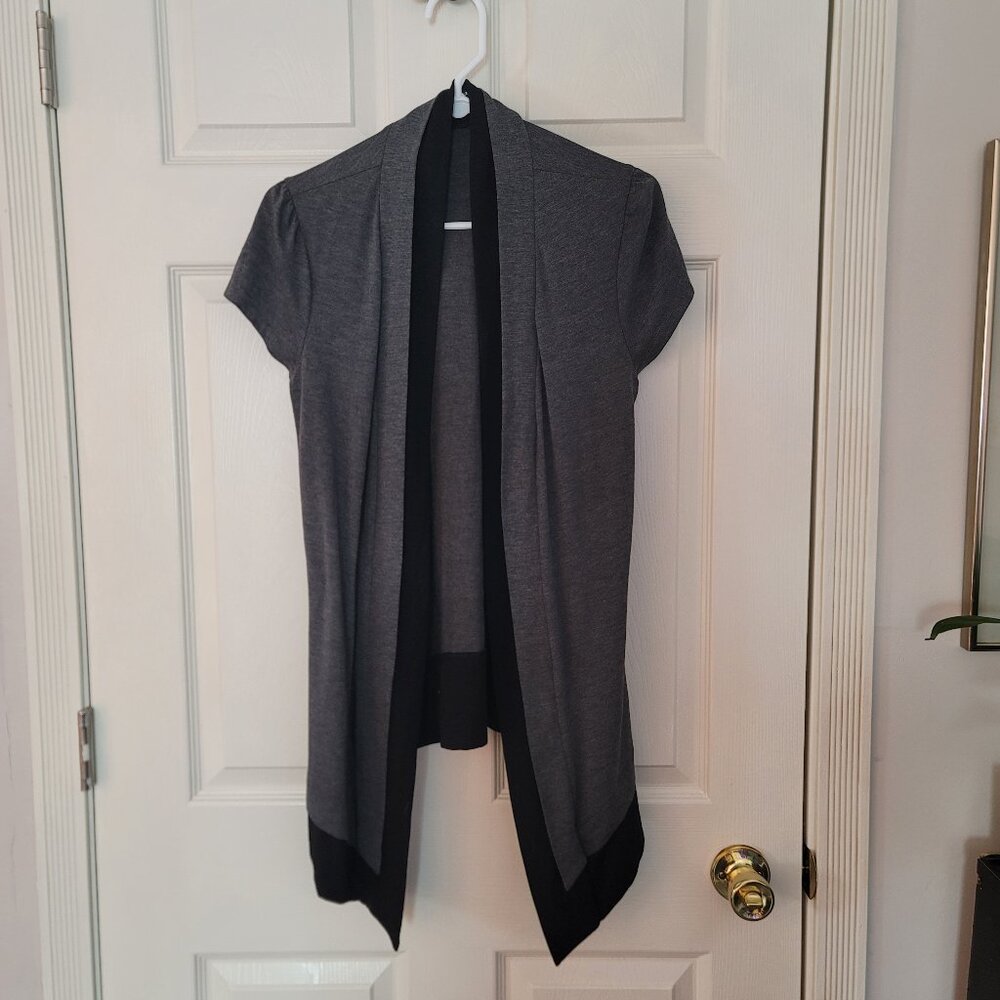 Womens grey and black sort sleeve Maurices sweater